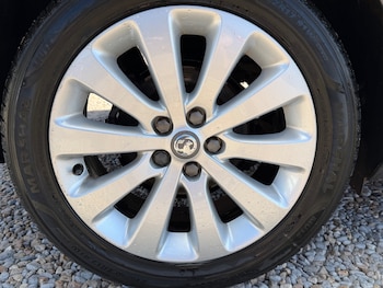 Used Vauxhall Astra 2013 for sale - 78605444: Photo