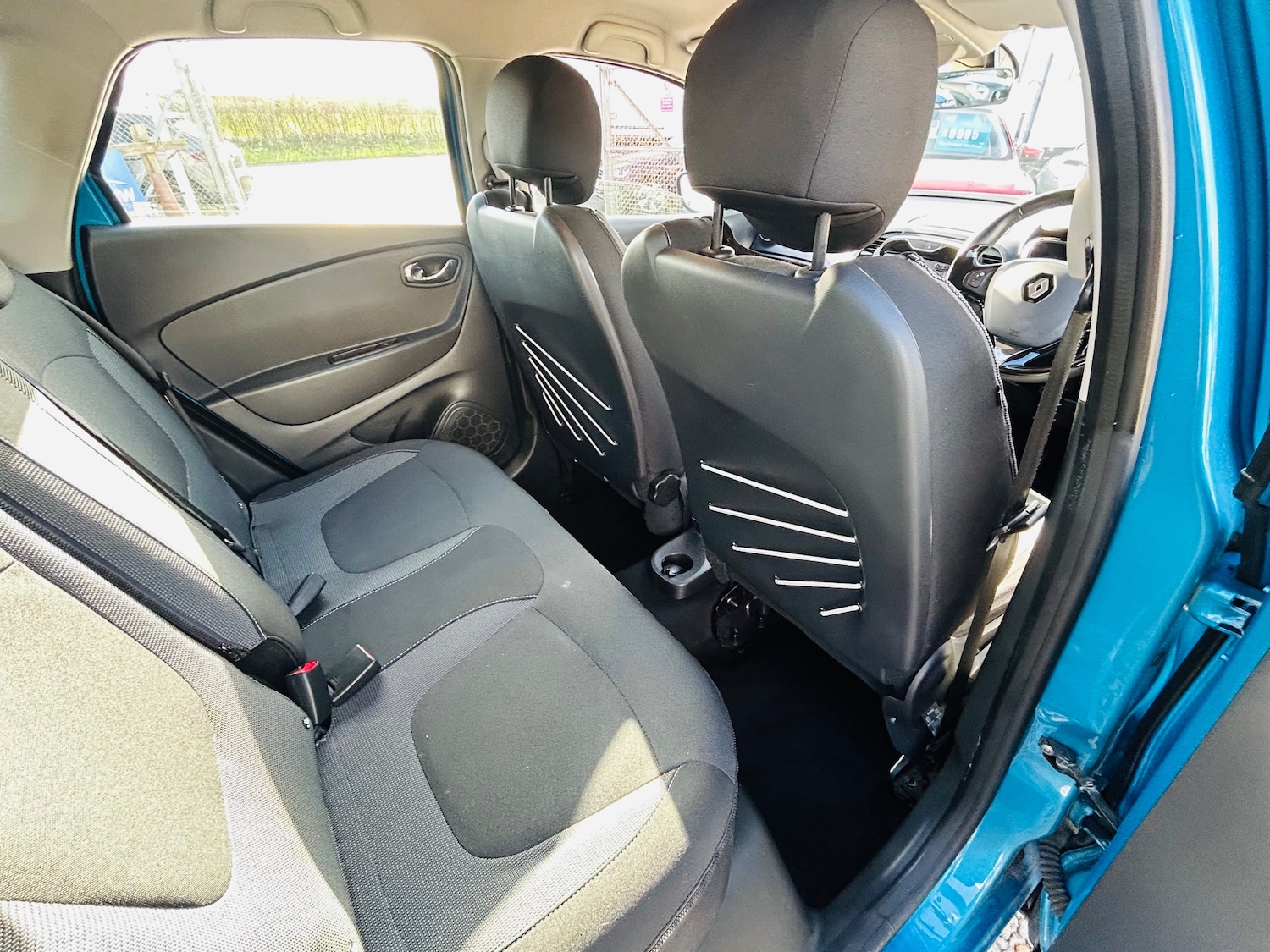 Used Renault Captur 2016 for sale - 77470968: Photo 11