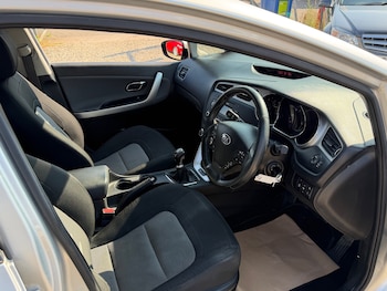 Used Kia Ceed 2015 for sale - 79184617: Photo