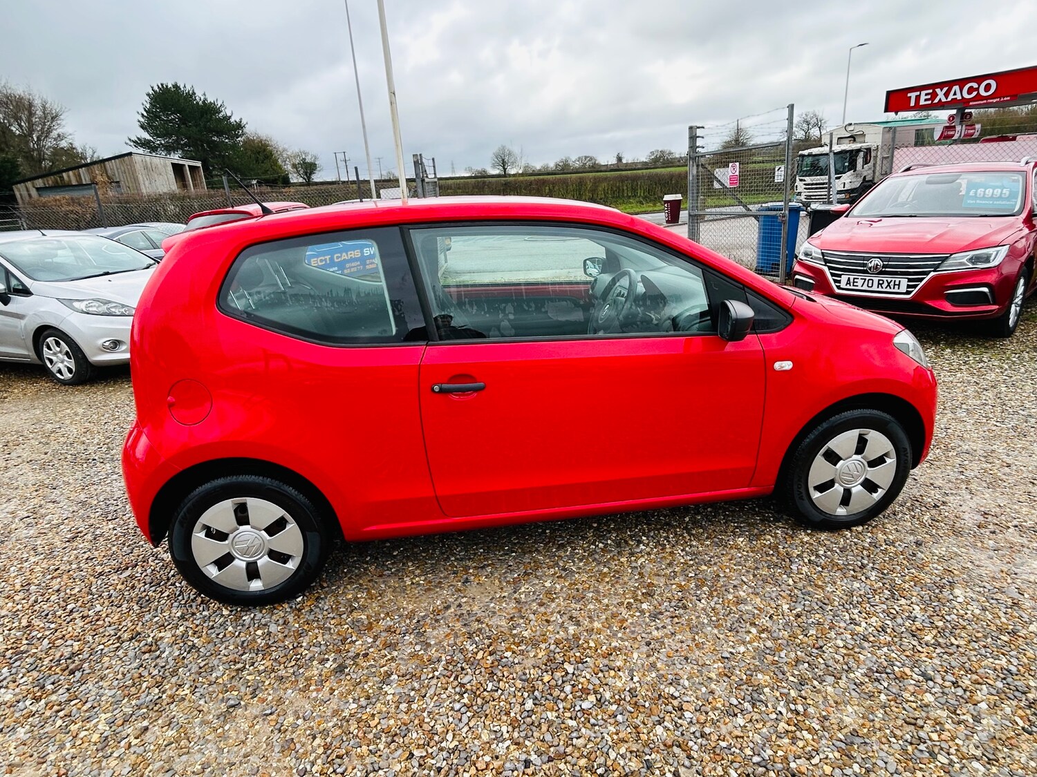 Used Volkswagen up! 2015 for sale - 77442710: Photo 10