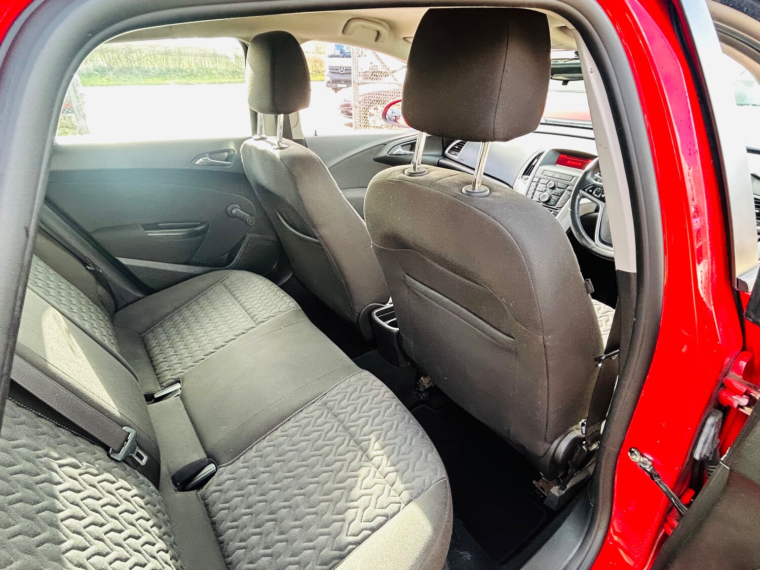 Used Vauxhall Astra 2013 for sale - 77470960: Photo 13