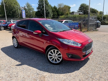 Used Ford Fiesta 2015 for sale - 79390222: Photo