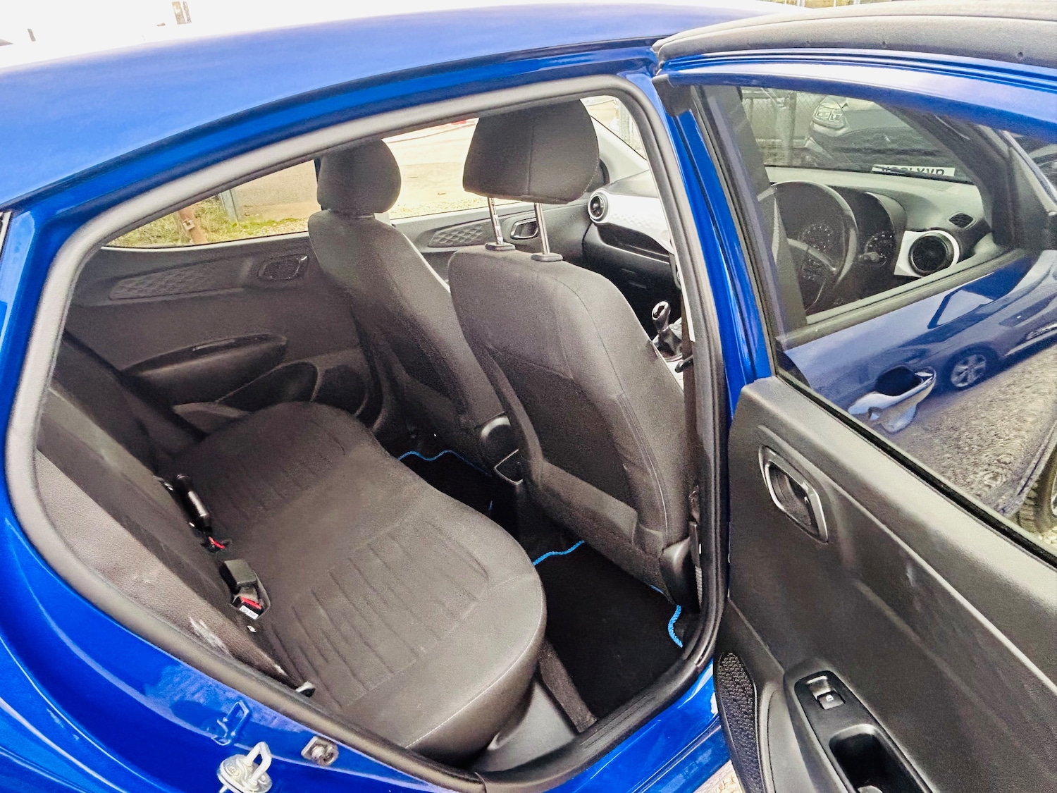 Used Hyundai i10 2022 for sale - 76155468: Photo 11