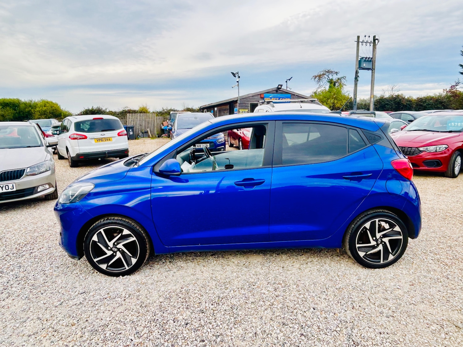 Used Hyundai i10 2022 for sale - 76155468: Photo 6