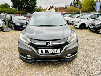 Used Honda HR-V 2018 for sale - 76422611: Photo