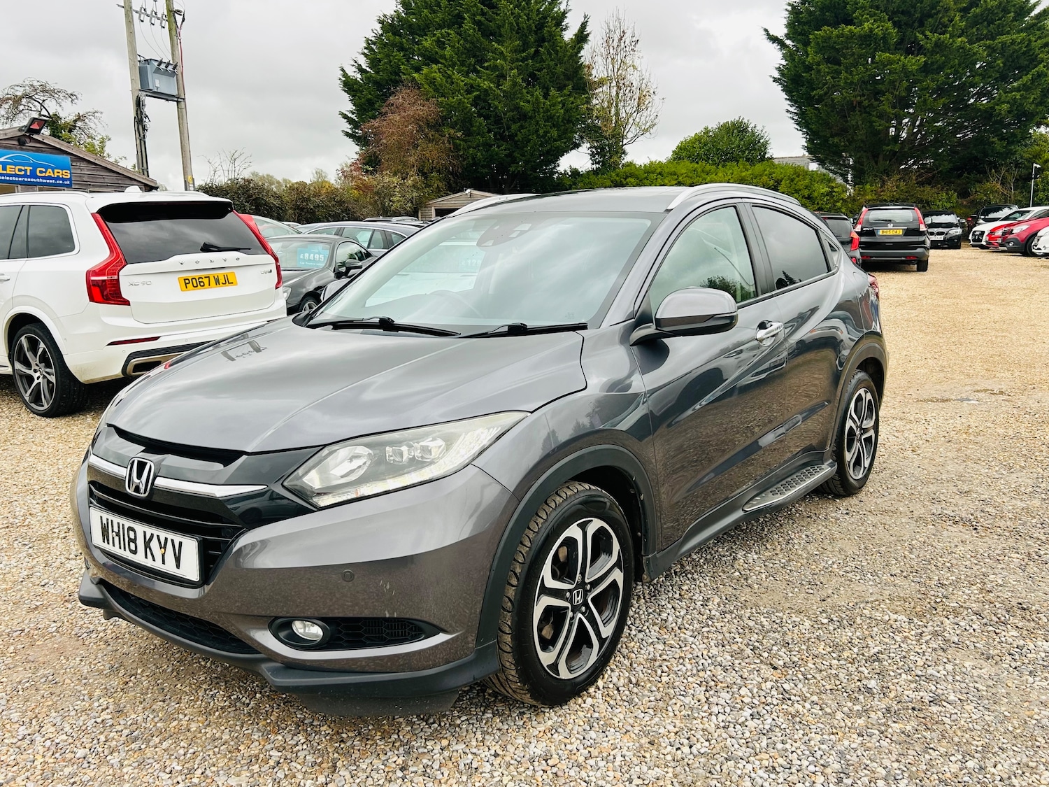 Used Honda HR-V 2018 for sale - 76422611: Photo 5