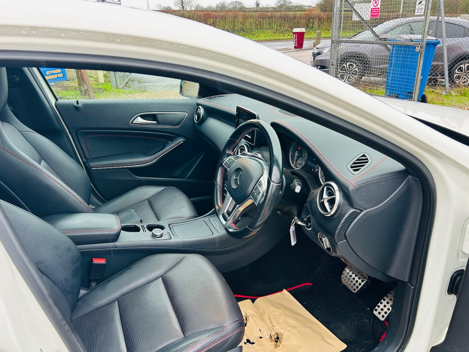 Used Mercedes-Benz A-Class 2015 for sale - 77232340: Photo 2