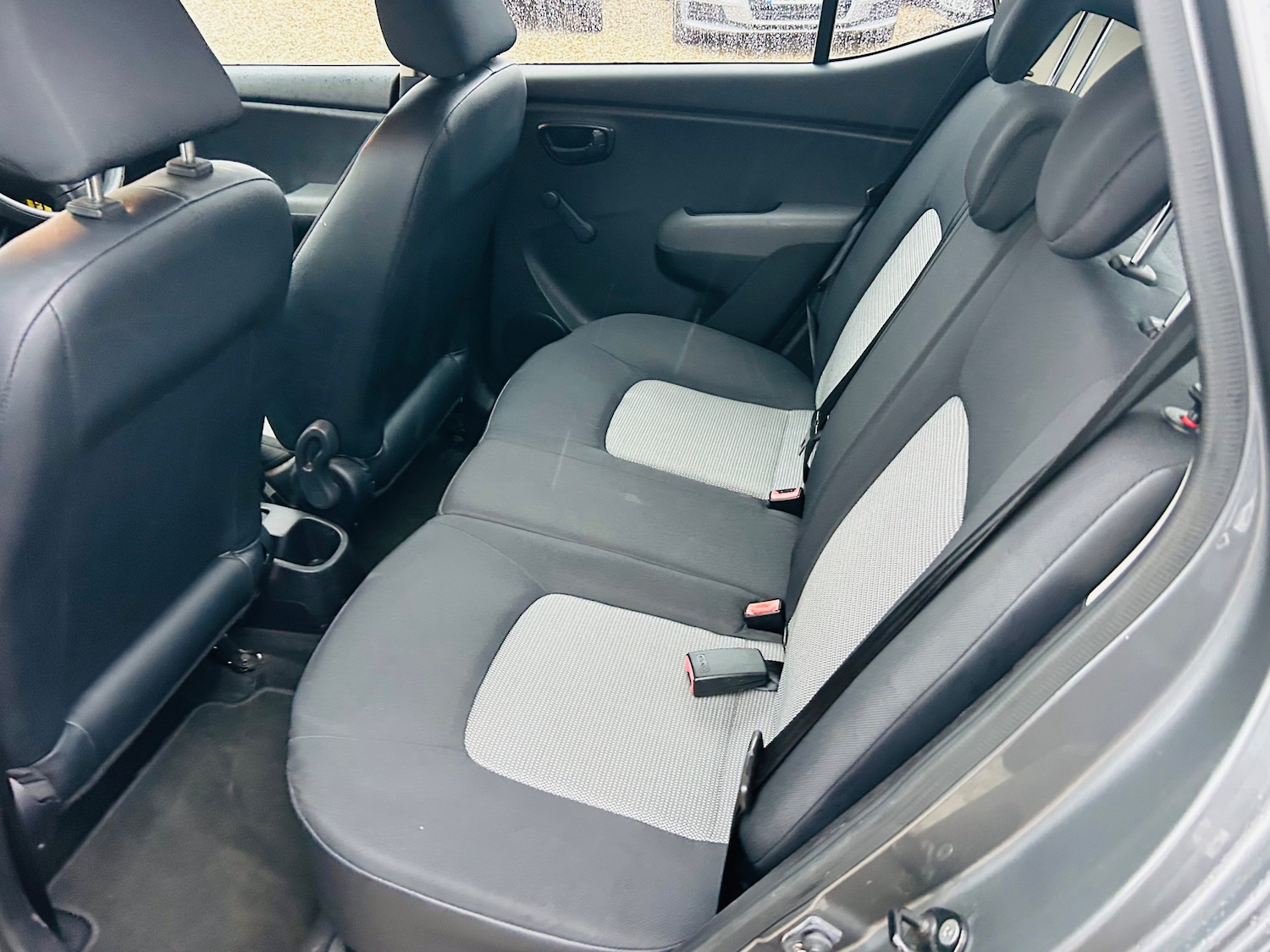 Used Hyundai i10 2009 for sale - 76588742: Photo 13