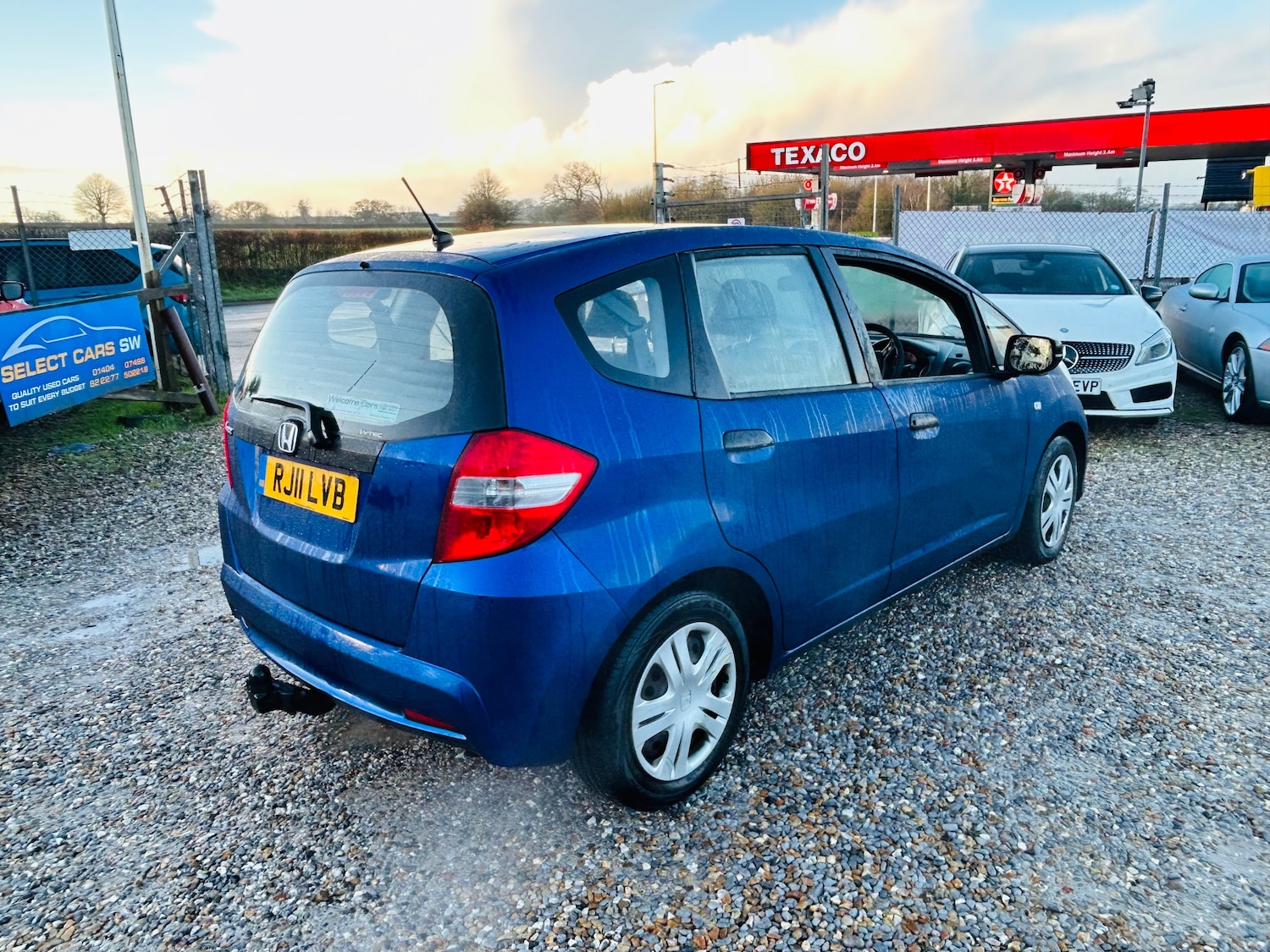 Used Honda Jazz 2011 for sale - 77234026: Photo 8