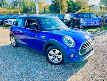 Used MINI Hatch 2019 for sale - 76525862: Photo