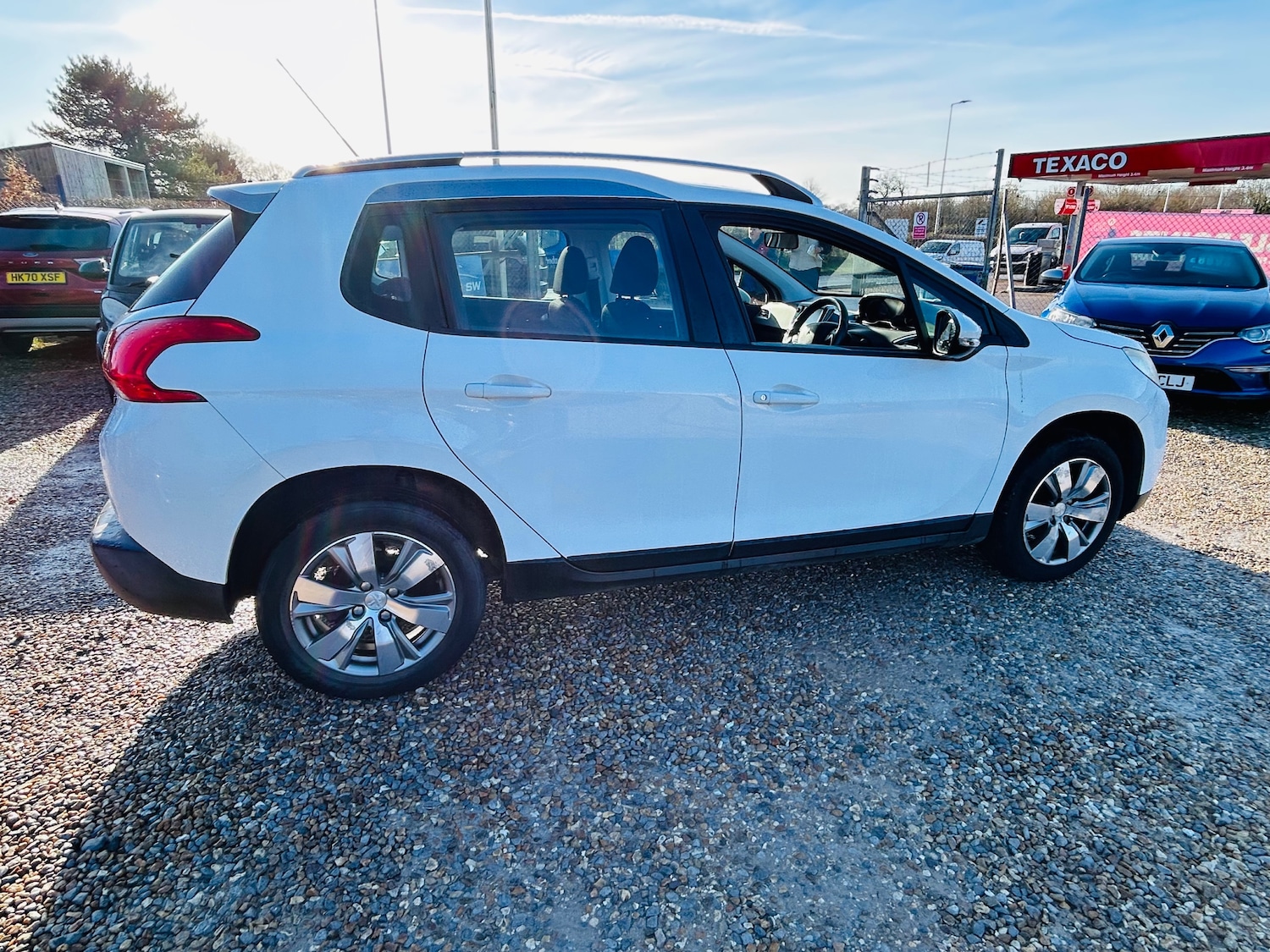 Used Peugeot 2008 2014 for sale - 77164237: Photo 10