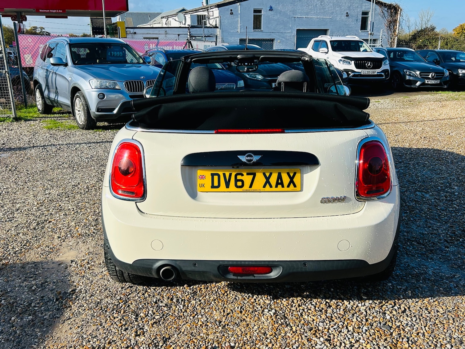 Used MINI Convertible 2017 for sale - 76523414: Photo 8