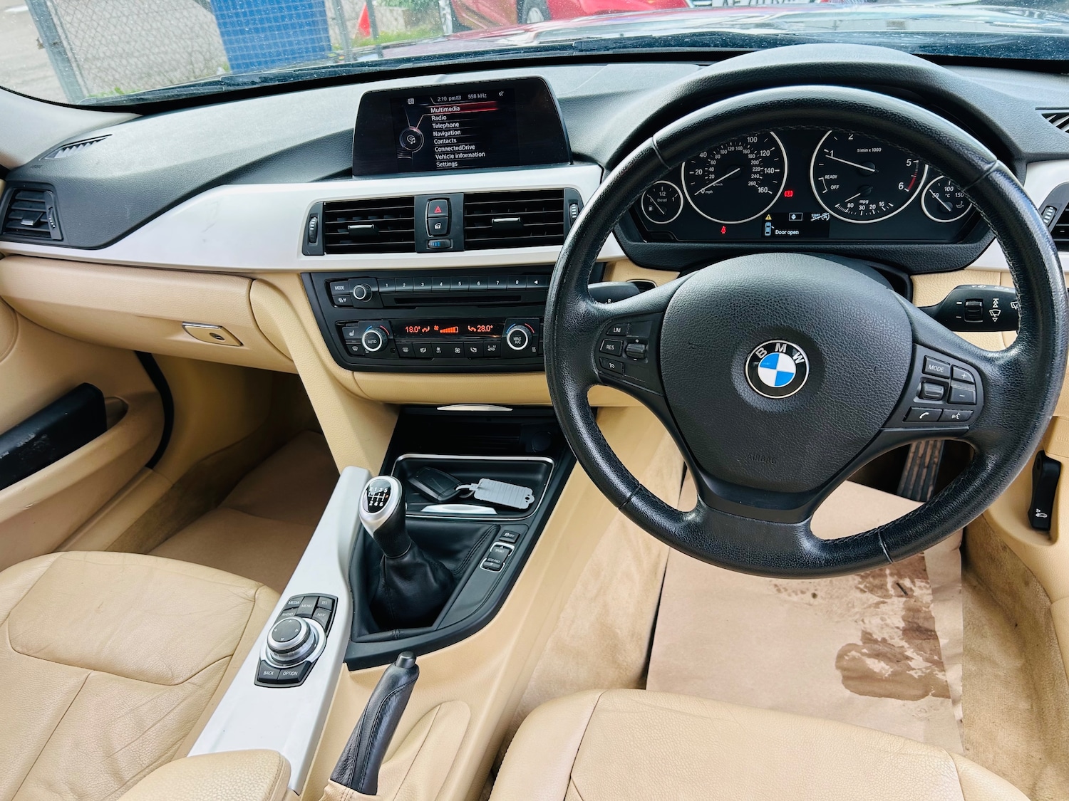 Used BMW 3 Series 2014 for sale - 77885532: Photo 11