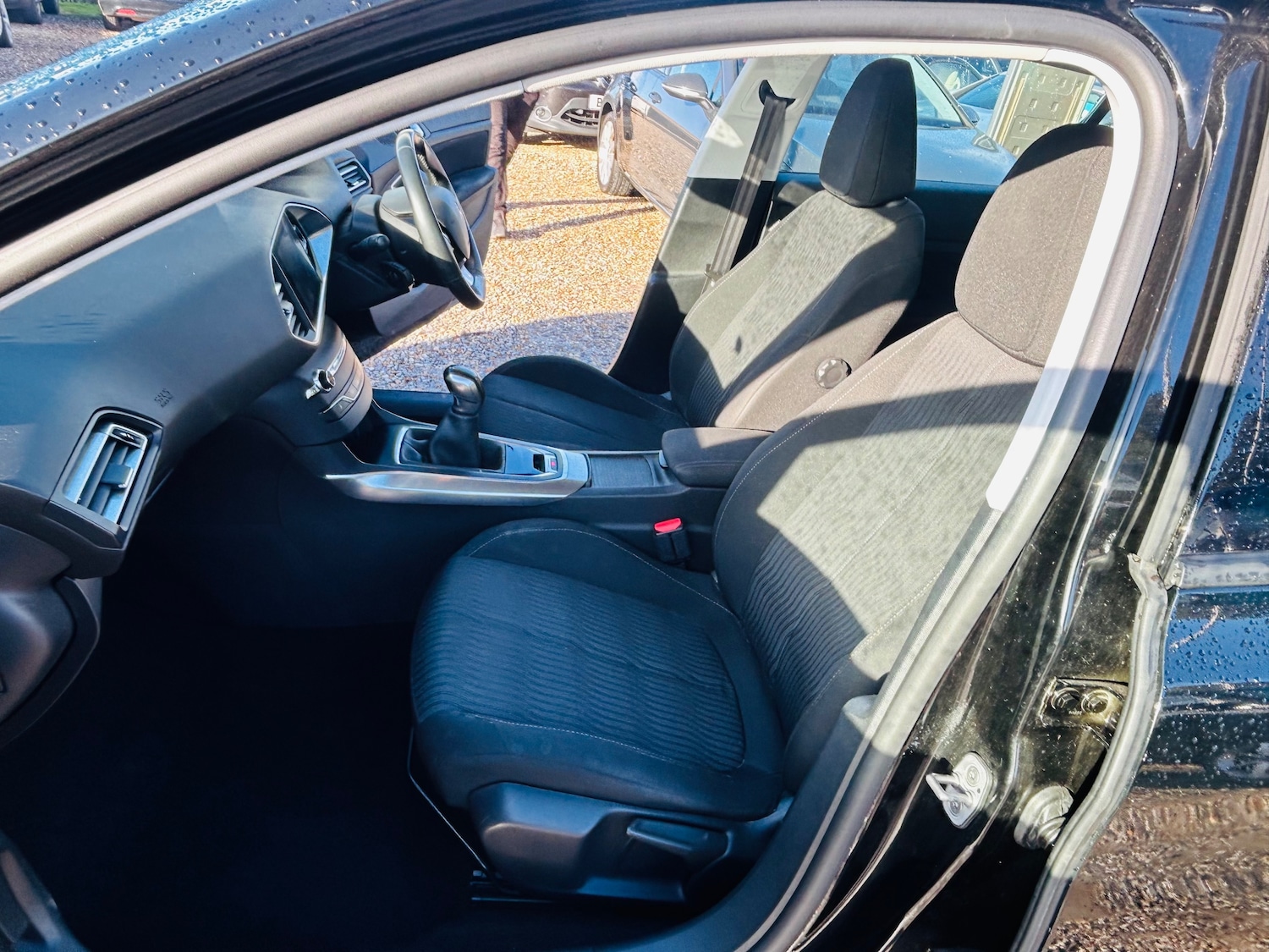 Used Peugeot 308 2014 for sale - 76373353: Photo 14