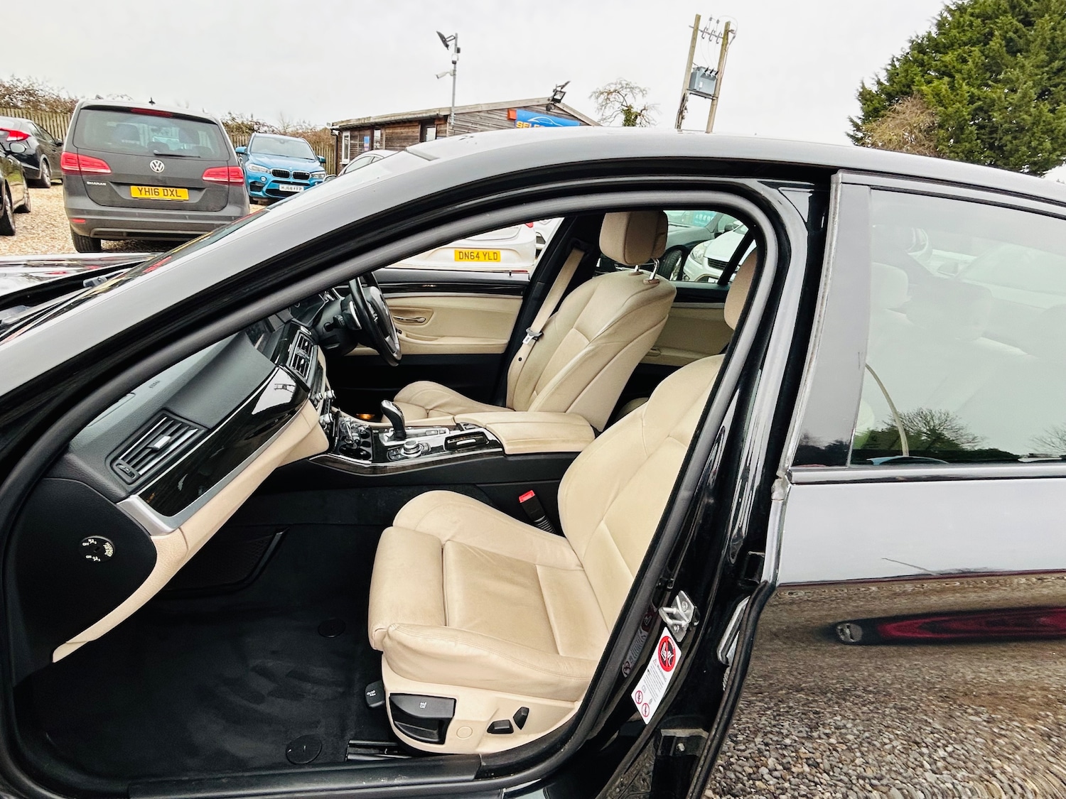 Used BMW 5 Series 2010 for sale - 77557339: Photo 13