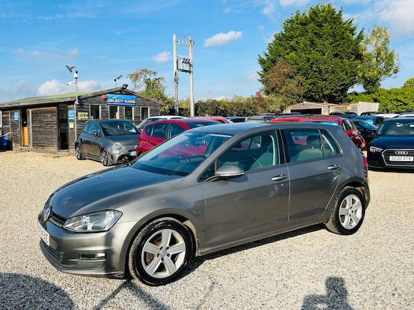 Used Volkswagen Golf 2014 for sale - 76155464: Photo 5