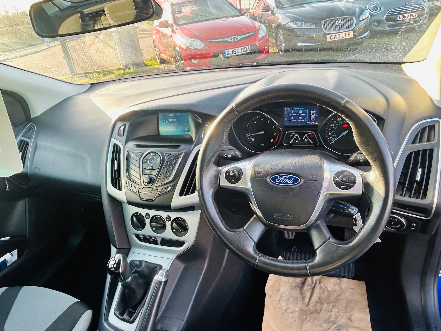 Used Ford Focus 2014 for sale - 76937659: Photo 12