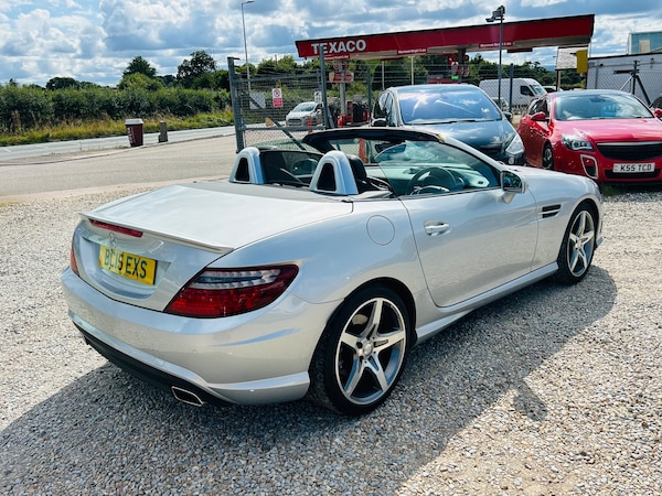 Used Mercedes-Benz SLK 2015 for sale - 75434419: Photo 9