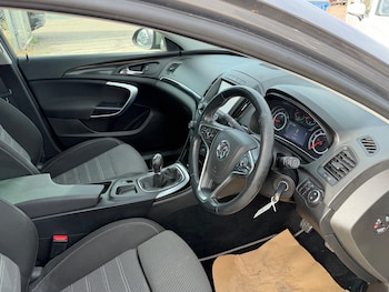 Used Vauxhall Insignia 2016 for sale - 79470948: Photo