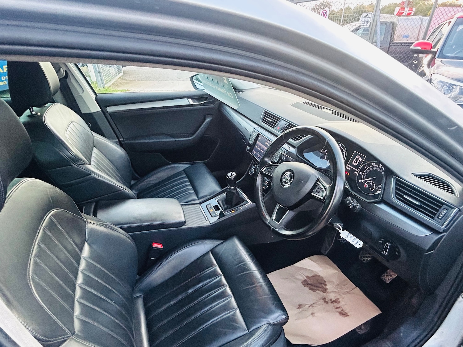 Used Skoda Superb 2017 for sale - 76373347: Photo 4