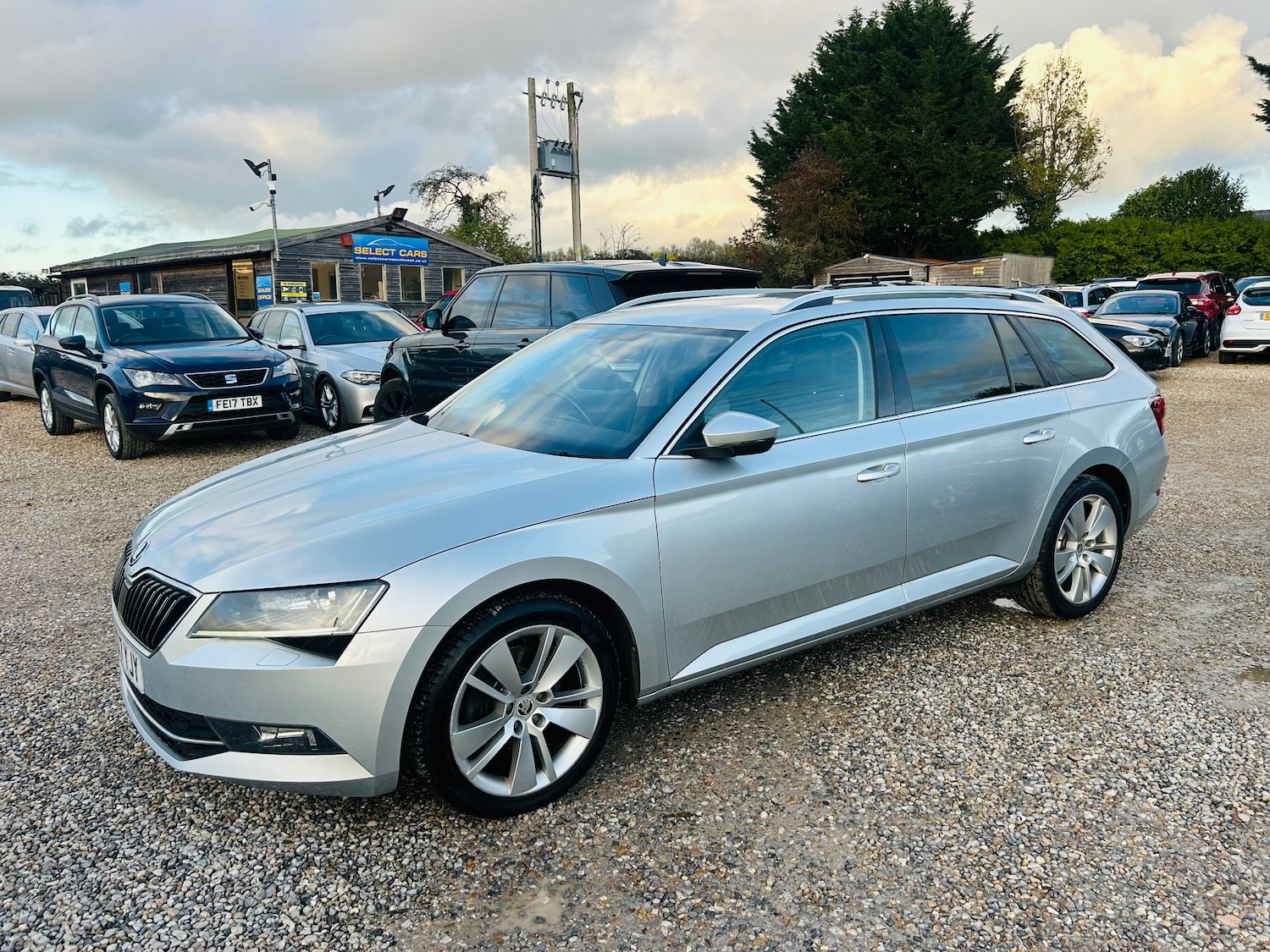 Used Skoda Superb 2017 for sale - 76373347: Photo 5