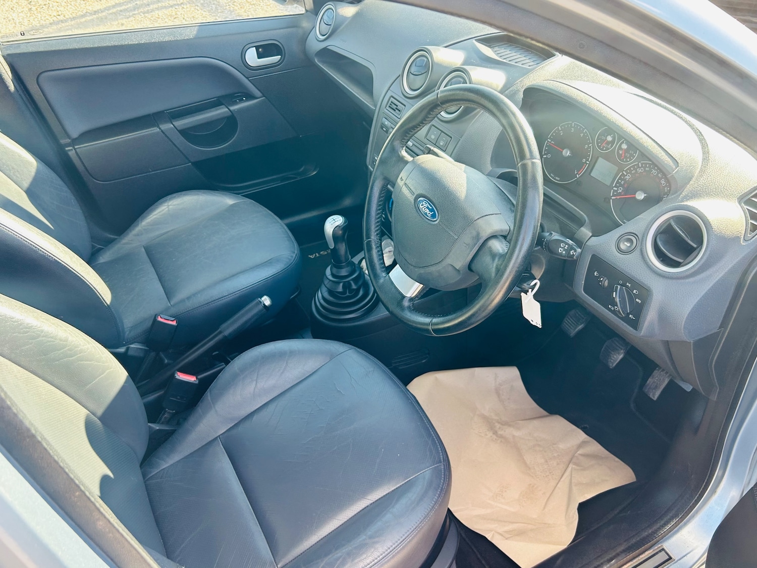 Used Ford Fiesta 2007 for sale - 78089399: Photo 2