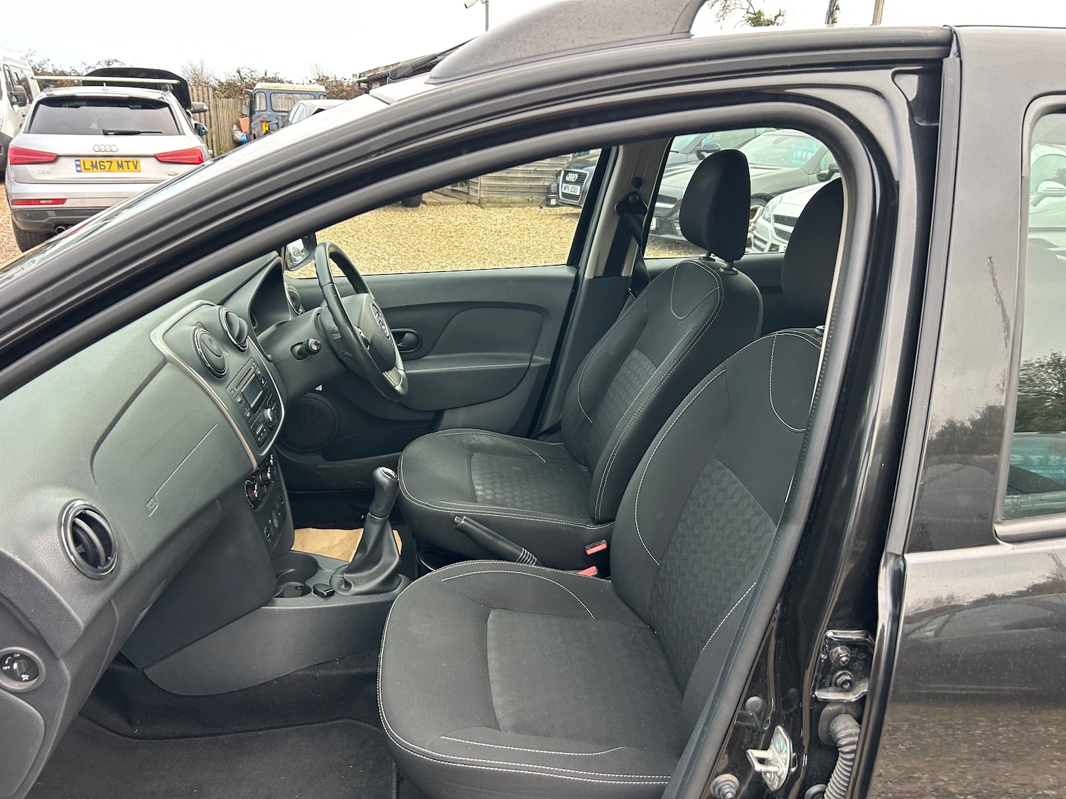 Used Dacia Logan MCV 2016 for sale - 76731750: Photo 13