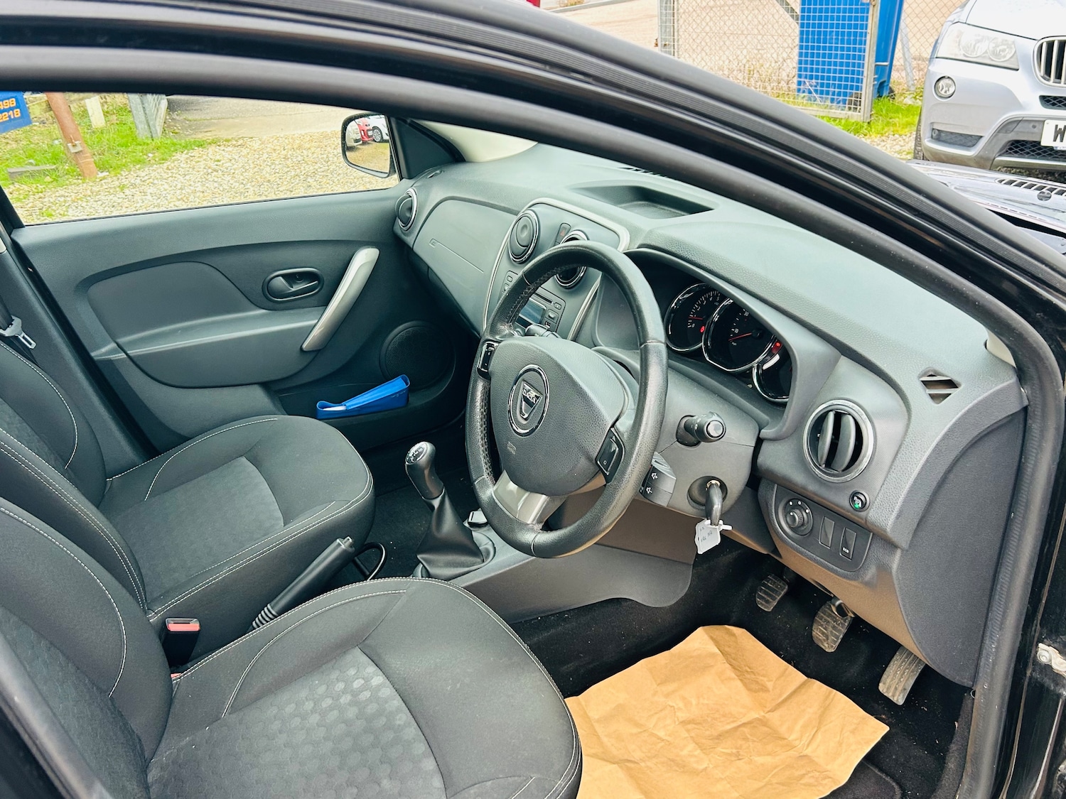 Used Dacia Logan MCV 2016 for sale - 76731750: Photo 2