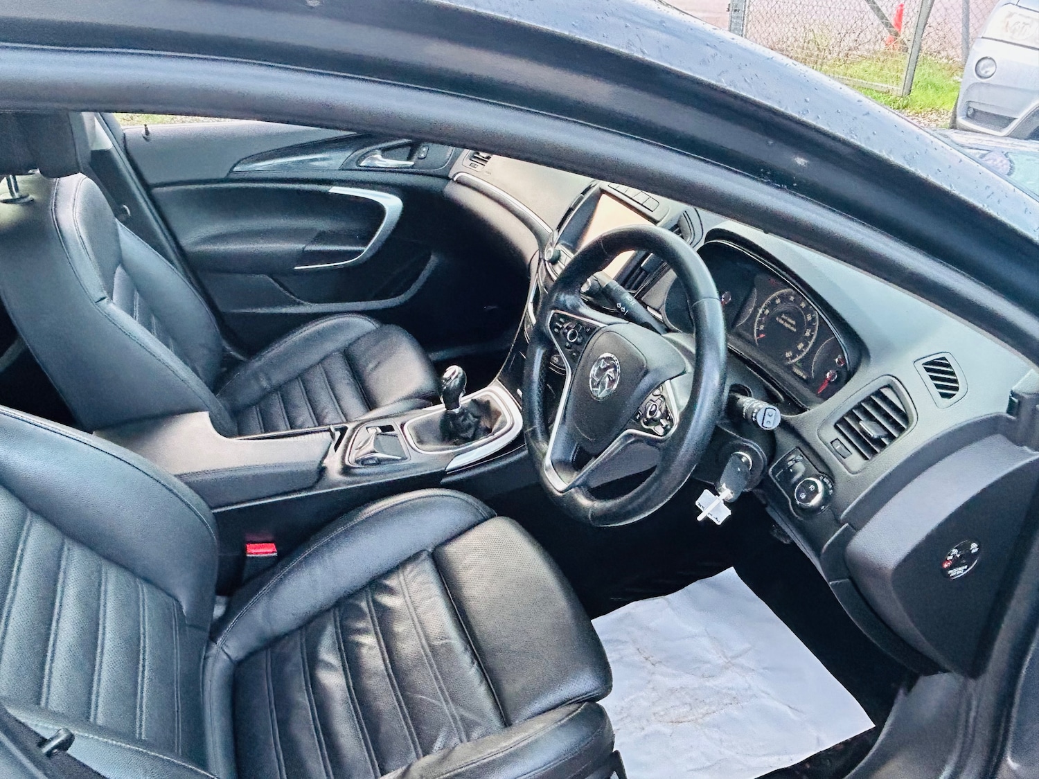 Used Vauxhall Insignia 2015 for sale - 76594700: Photo 3