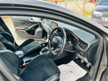 Used Ford Focus 2019 for sale - 75743175: Photo