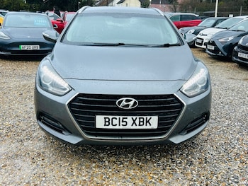 Used Hyundai i40 2015 for sale - 77293582: Photo