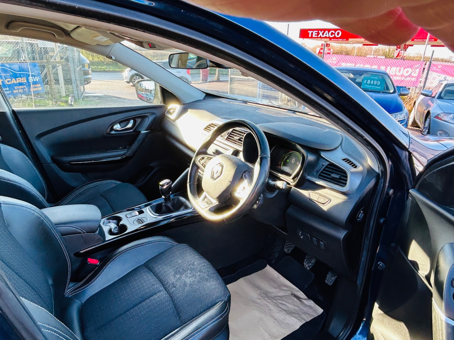 Used Renault Kadjar 2016 for sale - 77164239: Photo 2