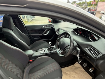 Used Peugeot 308 2016 for sale - 78421612: Photo