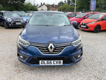 Used Renault Megane 2016 for sale - 78967311: Photo