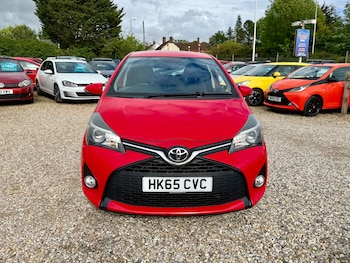 Used Toyota Yaris 2015 for sale - 78681105: Photo