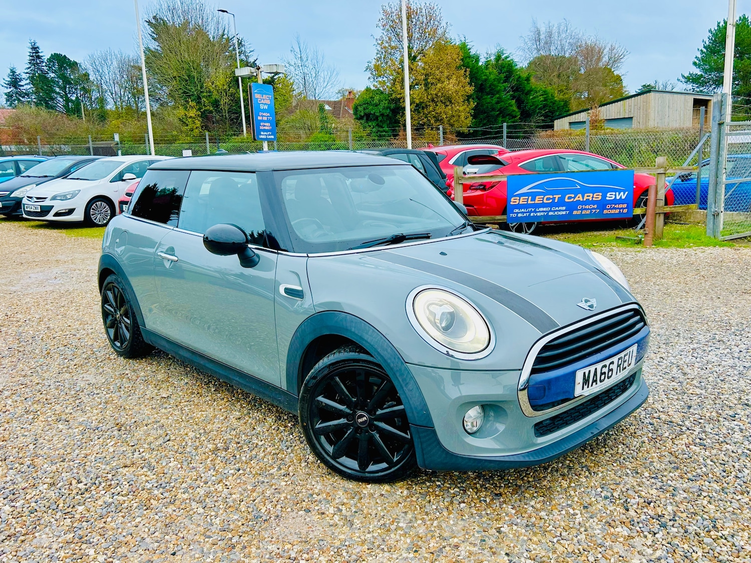 Used MINI Hatch 2016 for sale - 76719600: Photo 1