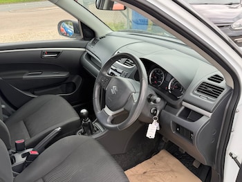 Used Suzuki Swift 2012 for sale - 78576068: Photo