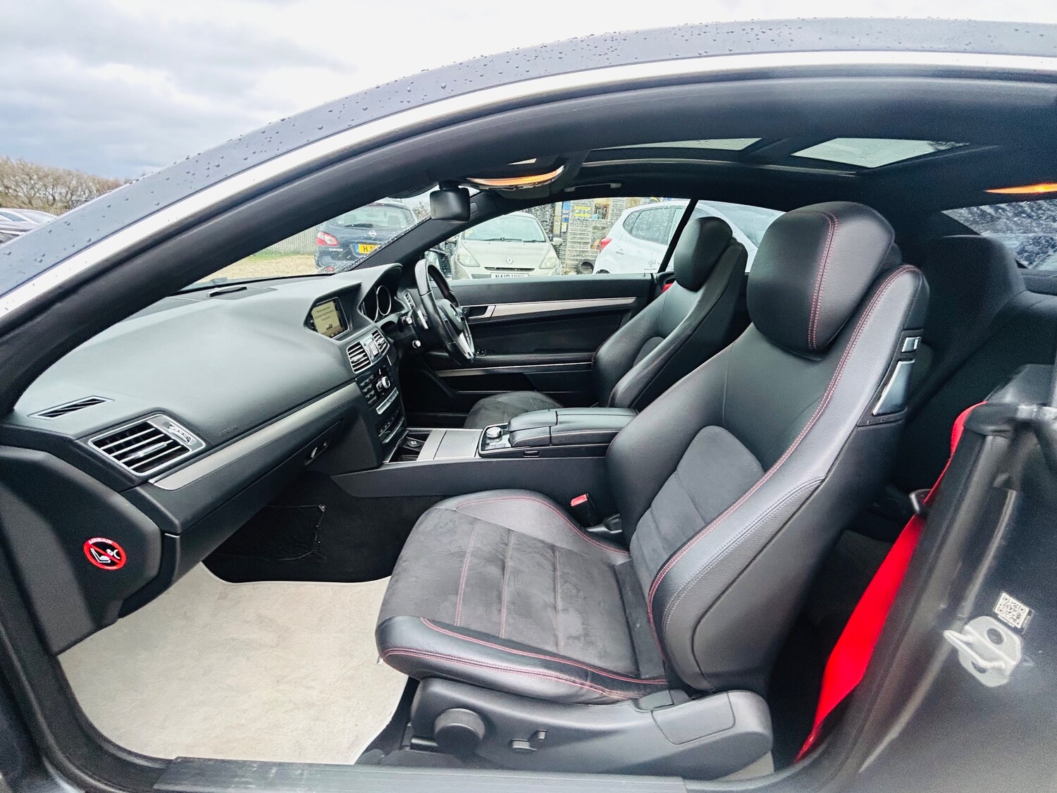 Used Mercedes-Benz E Class 2014 for sale - 77826603: Photo 11