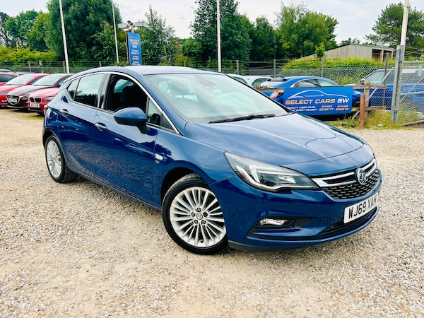 Used Vauxhall Astra 2019 for sale - 74960289: Photo 1