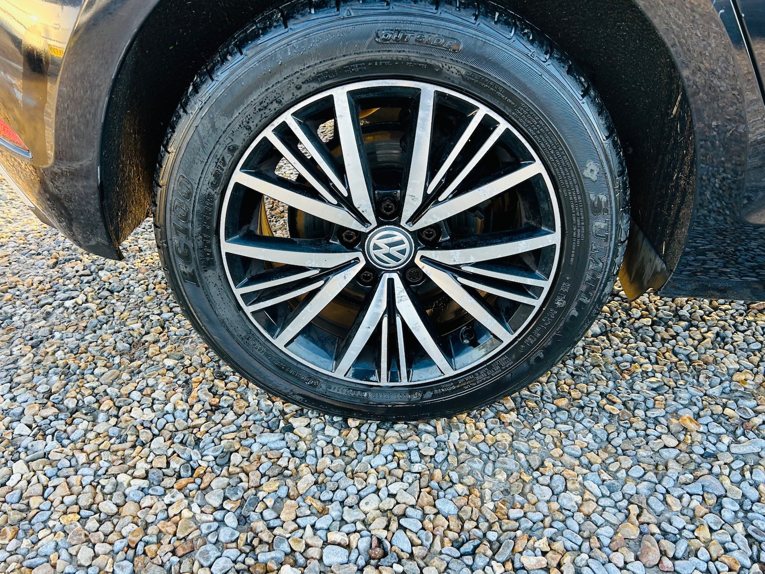 Used Volkswagen Golf 2017 for sale - 76928156: Photo 2