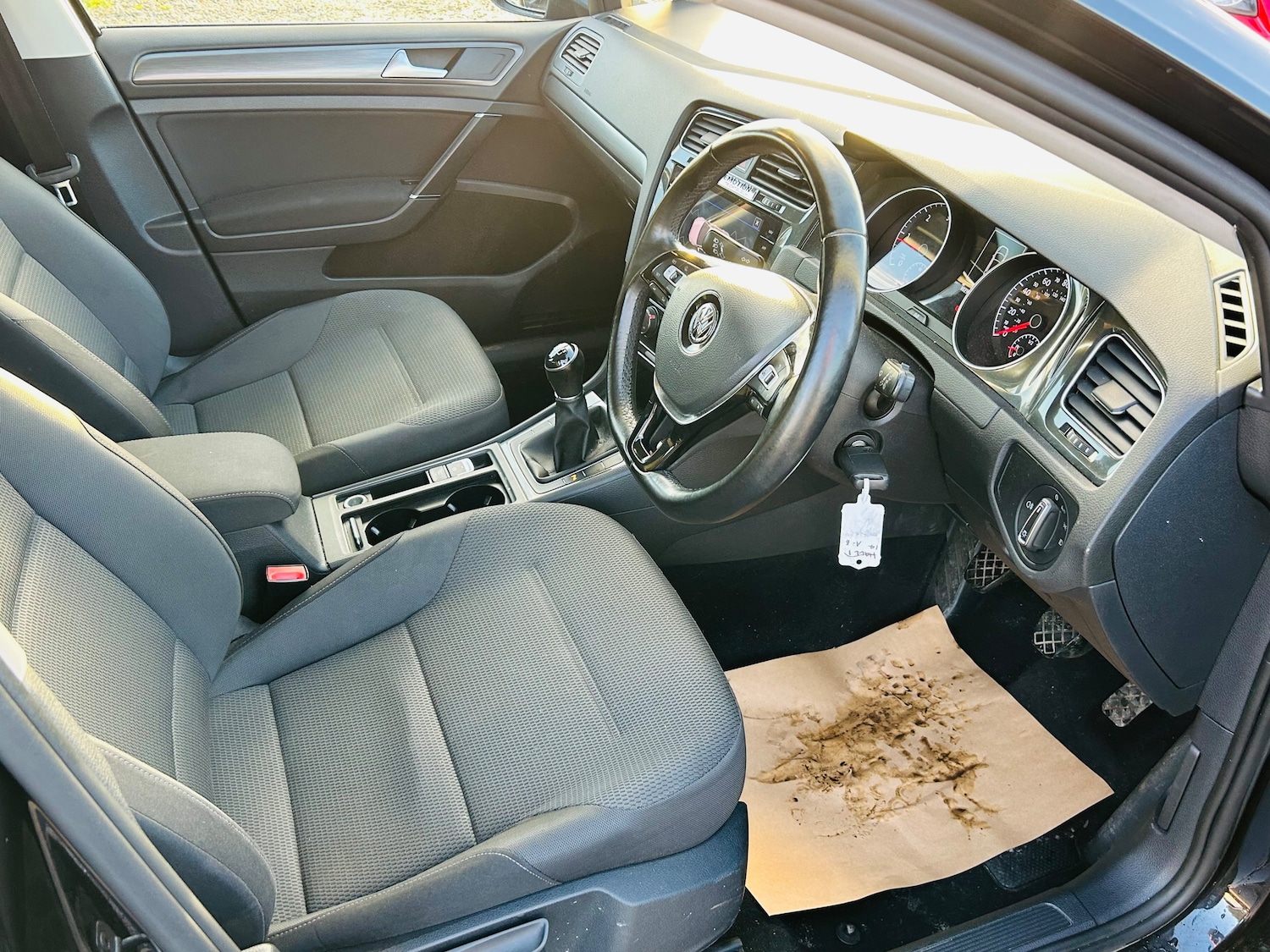 Used Volkswagen Golf 2017 for sale - 76928156: Photo 3