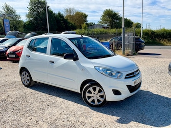 Used Hyundai i10 2013 for sale - 79326150: Photo
