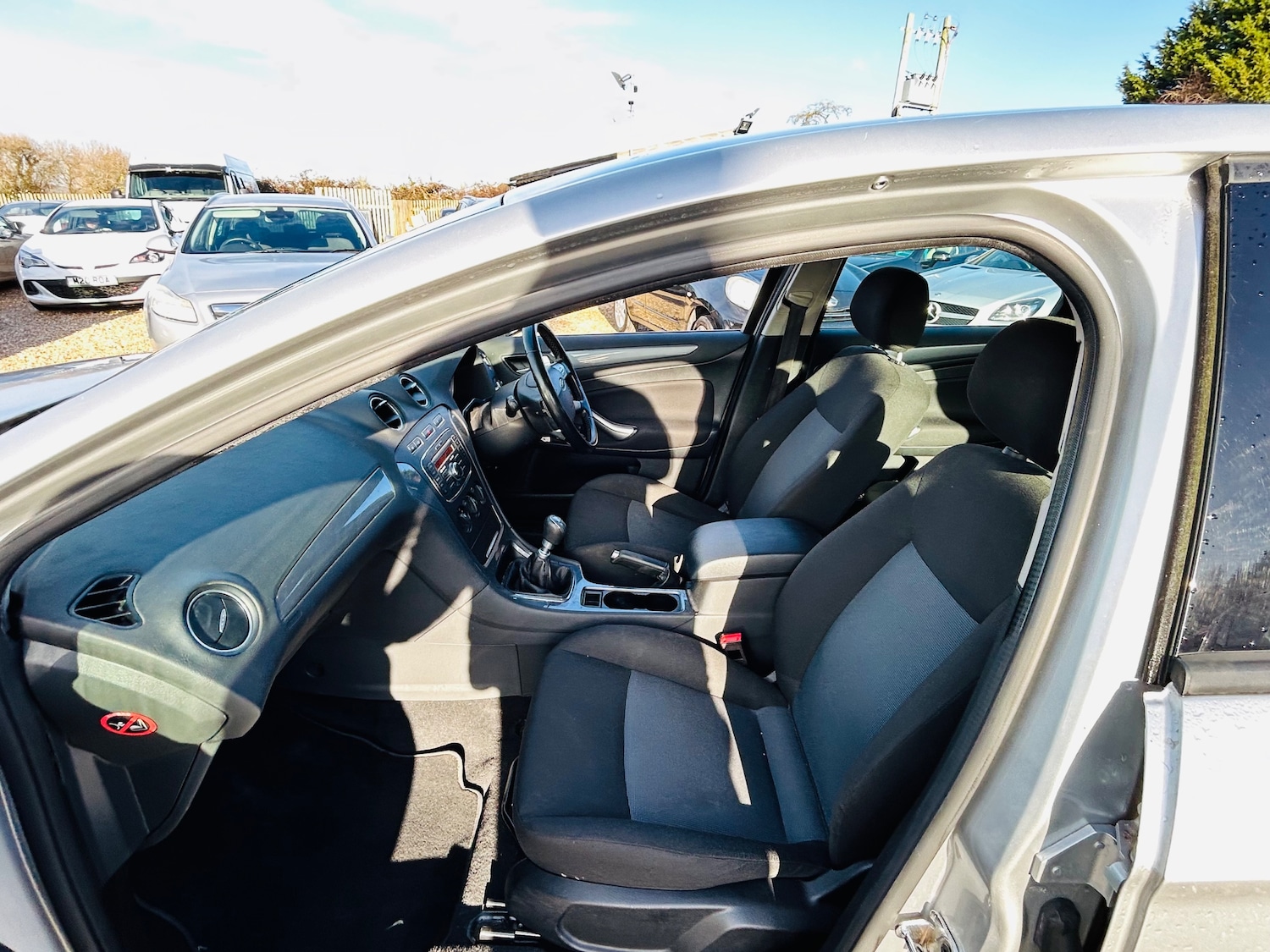 Used Ford Mondeo 2013 for sale - 76966901: Photo 12