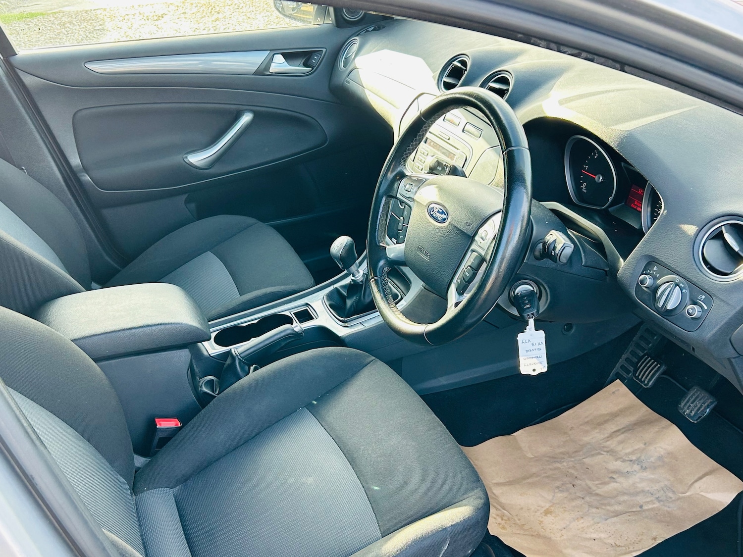 Used Ford Mondeo 2013 for sale - 76966901: Photo 4