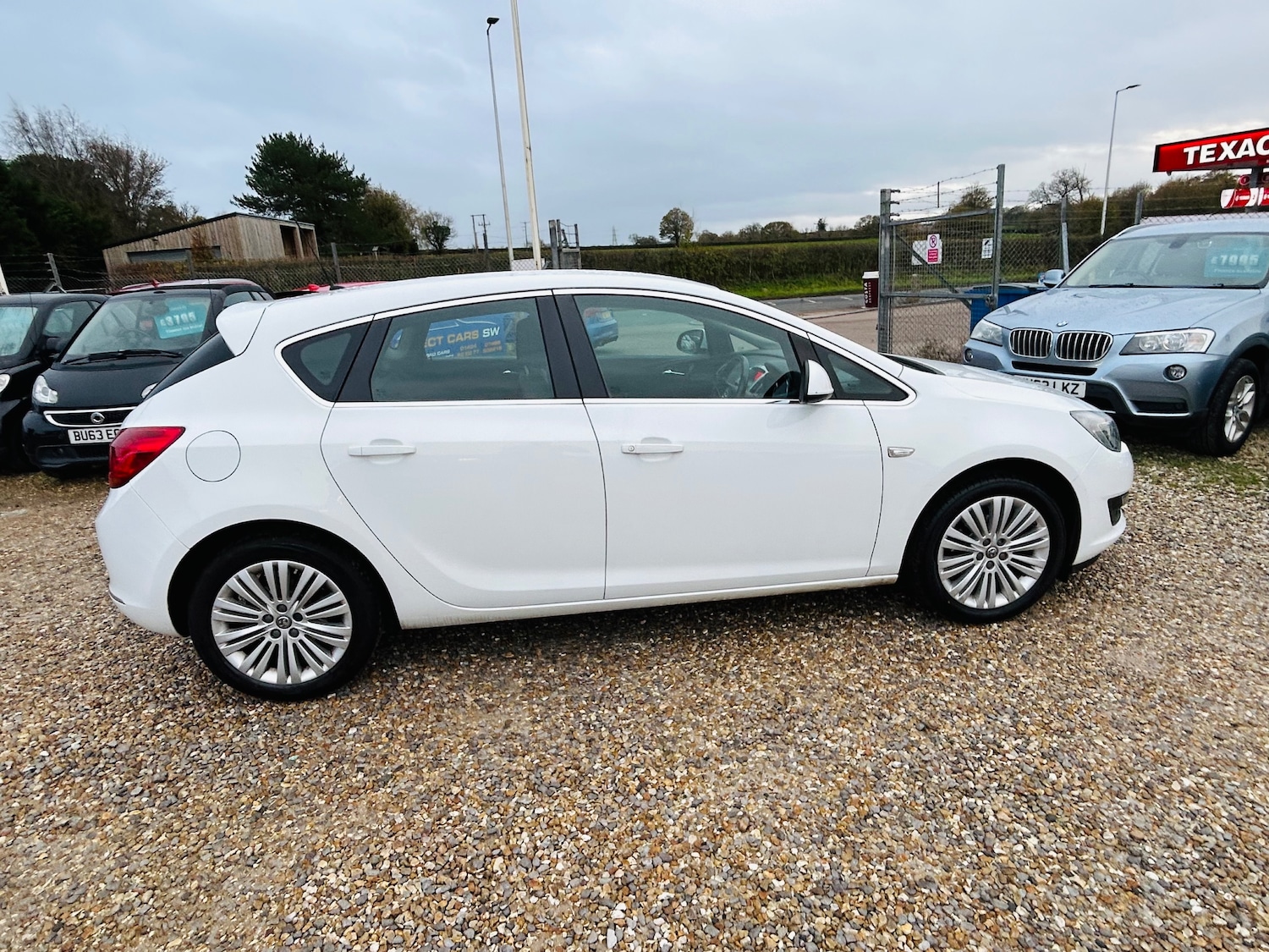 Used Vauxhall Astra 2014 for sale - 76719602: Photo 9