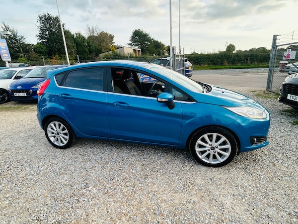 Used Ford Fiesta 2015 for sale - 76217672: Photo 10