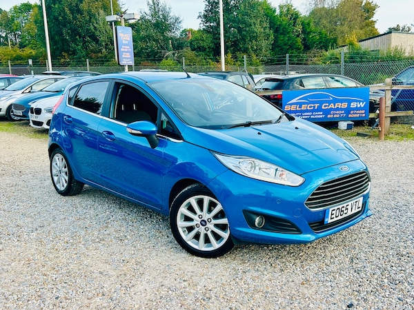 Used Ford Fiesta 2015 for sale - 76217672: Photo 1