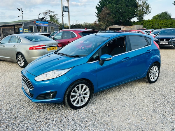 Used Ford Fiesta 2015 for sale - 76217672: Photo 5