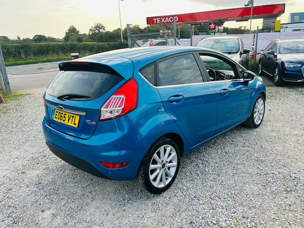 Used Ford Fiesta 2015 for sale - 76217672: Photo 9