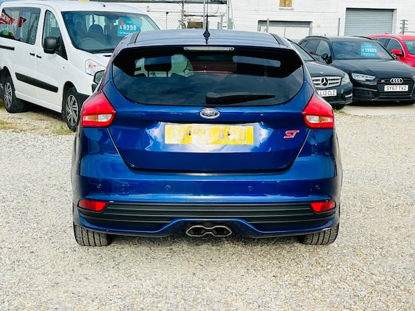 Used Ford Focus 2015 for sale - 75434429: Photo 8